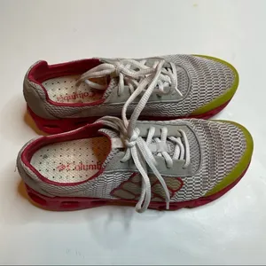 Columbia Women’s Drainmaker Water Trail‎ Running thumbnail 3