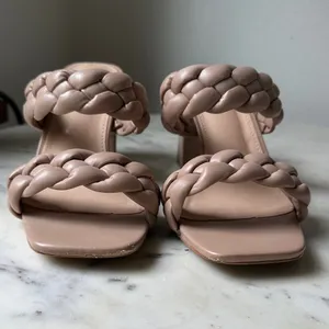 Women's Nude Braided Heels Tan Size 6.5 thumbnail 8