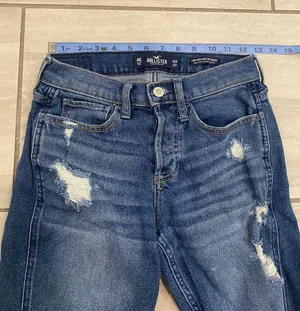 Hollister Low Rise Distressed Boyfriend Jeans thumbnail 9