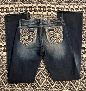 Miss Me Boot Jeans thumbnail 2