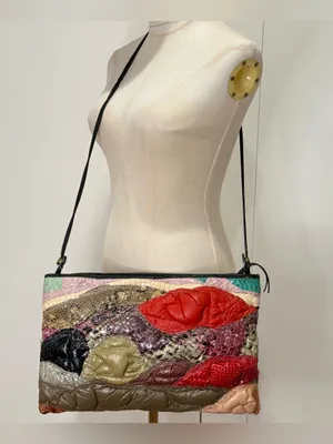 Vintage Snakeskin Reptile Patchwork Purse Puffy Shoulder Bag Unique Whimsy 80s Black thumbnail 2