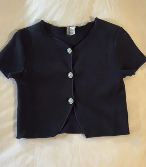 H&M Navy Crop Top thumbnail 1