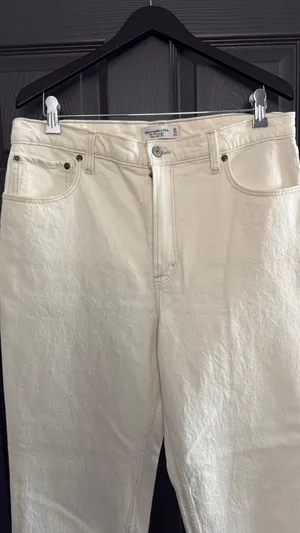 Abercrombie Jeans Ultra High-Rise 90s Straight 32 thumbnail 3