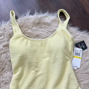 NWT California Waves Popcorn Scrunch Scoop Neck One-Piece Swimsuit Yellow Size M thumbnail 3