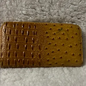 Ostrich‎ Faux leather Brown Textured Wallet thumbnail 3