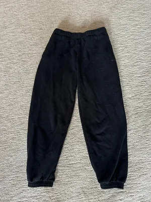 Aritzia Tna Joggers thumbnail 1