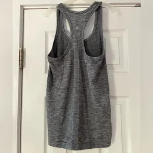 Lululemon Grey‎ Swiftly Tank Top Size 4 EUC thumbnail 2