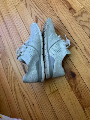 UGG Tye trainers Suede TREADLITE Lace-Up Sneakers Stardust Silver 1019058 Sz 8 Breathable coastal thumbnail 5