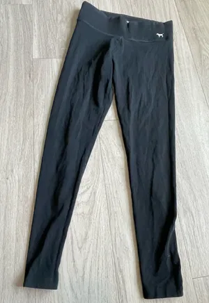 PINK Victoria's Secret Black High-Rise Leggings thumbnail 1