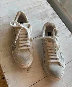 Steve Madden Rubie Sneaker thumbnail 9
