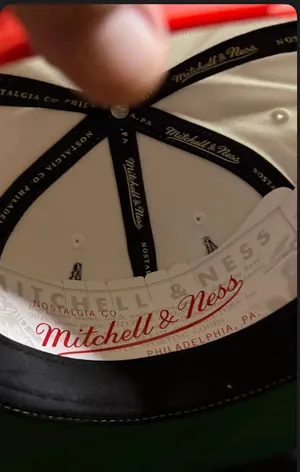 Mitchell & Ness Hat Chicago Bulls Snapback thumbnail 3