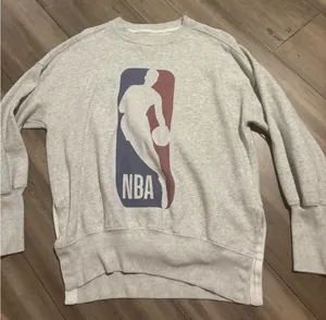 abercrombie & fitch crew neck sweatshirt thumbnail 1