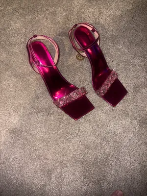 SheIn Women's Metallic Fuchsia Ankle-Strap Heels with Crystal Toe Strap 11 thumbnail 3