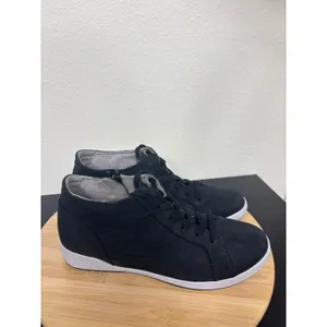 Dansko Onyx Women's 40 Black Leather Mid top Lace Up‎ Side Zip Sneakers thumbnail 2