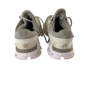On Running Cloudswift sneaker shoes white grey women's size 8.5 thumbnail 6
