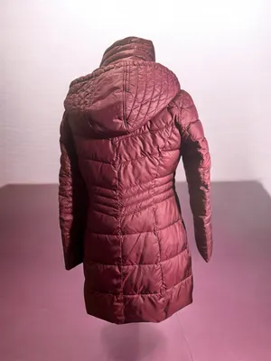 GUESS Women’s Asymmetrical Zip Puffer Coat Burgundy Size Small Water Resistant thumbnail 4