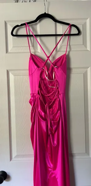 B Darlin Hot pink Prom dress thumbnail 3