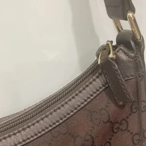 Gucci Canvas Brown Nylon Logo Print Leather Hobo Shoulder Tote Bag Purse thumbnail 5