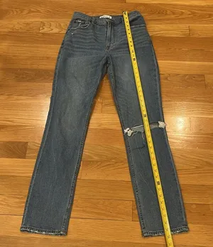 Abercrombie & Fitch the 90s slim straight ultra high rise jeans size 28/6L. thumbnail 7