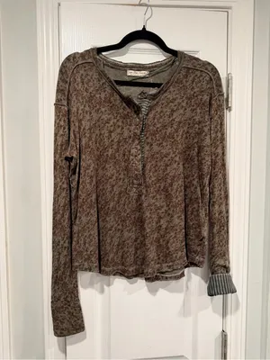 NWOT Free People We The Free Size S Floral Stripe Henley Top Long Sleeve Boho thumbnail 2