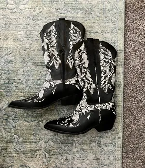 Nasty Gal Black Cowgirl Boots thumbnail 3