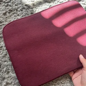 Speck laptop case‎ thumbnail 5