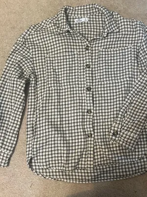 Hollister Women’s Black, White and beige Plaid Button-Up Shirt thumbnail 1