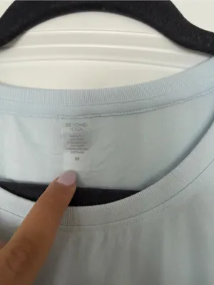Beyond Yoga Featherweight Rebalance Tank thumbnail 3