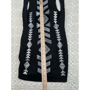 Design Lab by Lord & Taylor Black Sequin Geometric Bodycon Mini Dress Sz S thumbnail 11