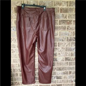 $99 Abercrombie & Fitch Brown Vegan Leather 90’s Straight Ultra High Rise Pants thumbnail 12
