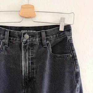 Aritzia Denim Forum The Farrah Hi-rise Cargo Jean Size 24 thumbnail 6