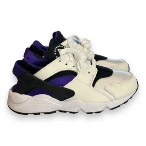Nike Air Huarache OG 'Purple Punch' Black DH4439-105 Women's Size‎ 5.5 thumbnail 2