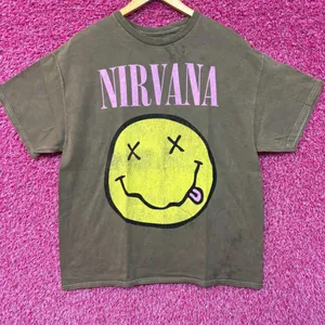 Nirvana Never Mind mineral wash Smiley Face Tshirt size large thumbnail 1