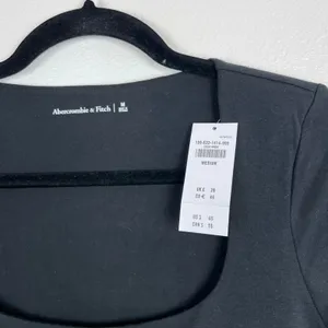 Abercrombie & Fitch Women's Short Sleeve Body Suite‎ Black Sz M NWT thumbnail 4