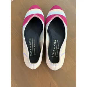 Kelly & Katie Striped Knit Pointed Toe Ballet Flats Washable Pink Blue 7M thumbnail 6