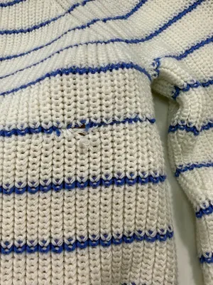 Autumn Cashmere White Crewneck Sweater with Blue Stripes thumbnail 7