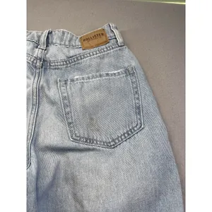 Hollister Co Ultra High Rise Baggy Denim‎ Blue Jeans Light Wash Womens Size 23R thumbnail 7