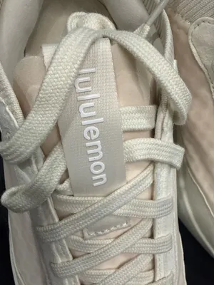 Lululemon CrossCity Sneaker Women’s Size 9 Cream Ivory Walking Shoes EU 41 thumbnail 6