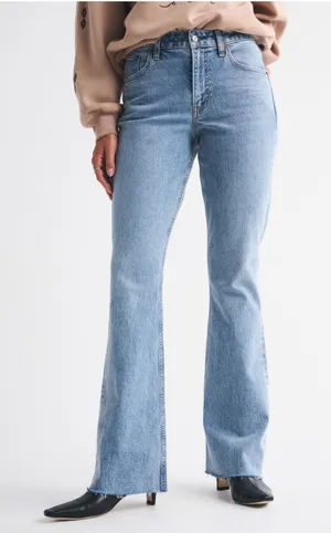 Abercrombie Curve Love Bootcut Jeans thumbnail 1