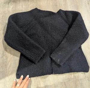 Vintage Abercrombie & Fitch Navy Wool Sweater Size Medium thumbnail 1