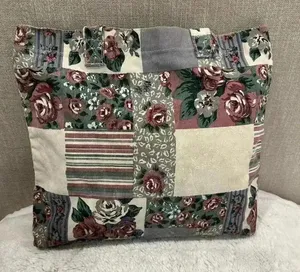 Vintage 90s GITANO Patchwork Floral Shoulder Bag Hobo Tote Purse – Retro Chic! thumbnail 3