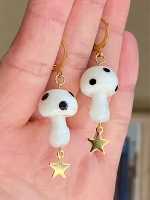 Handmade Kawaii Y2k lampwork glass mushroom & star dangle earrings🍄⭐️ thumbnail 1
