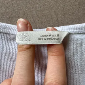 Zara Ribbed V-Neck Tank thumbnail 4