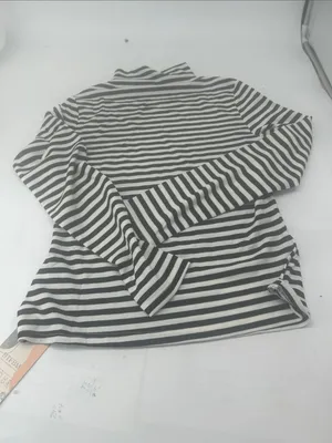 Women’s Striped Long-Sleeve Tee - Black & White thumbnail 2