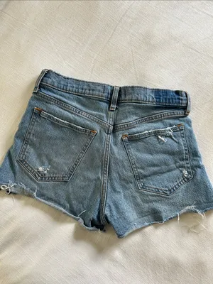 Abercrombie & Fitch - The Mom Short, High Rise thumbnail 3