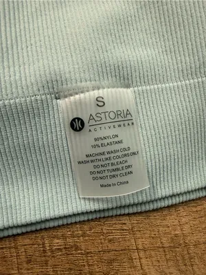 Astoria Activewear CONTOUR Ribbed Seamless Sports Crop in Seafoam Size Small Bra thumbnail 8