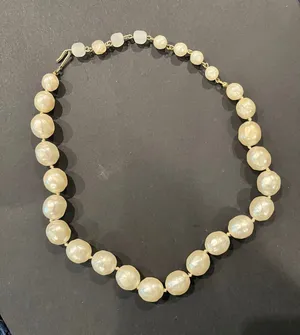 Vintage 80s Faux Pearl Bead Necklace Costume Jewelry thumbnail 1