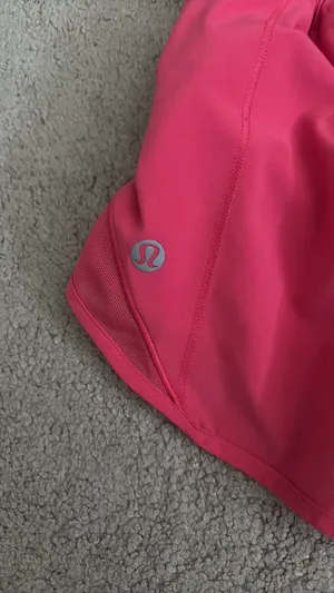     Lululemon hotty hots thumbnail 2