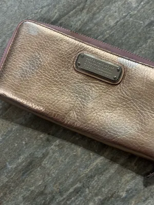 Marc by Marc Jacobs wallet thumbnail 9