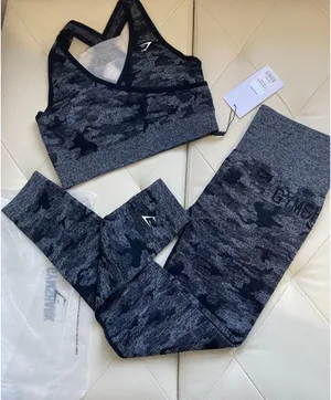Gymshark Camo Seamless Leggings and sports bra thumbnail 4